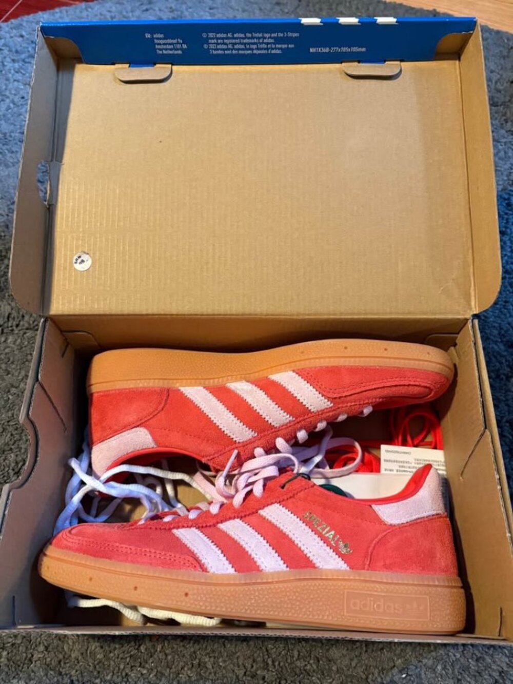 Adidas Handball Spezial Red/Pink (US 6 1/2, 235, 38)
